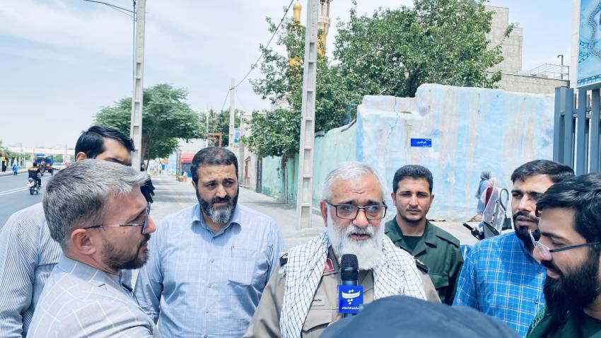بازدید سردار نقدی از مناطق آلوده شوش - شهید هرندی و باغ آذری تحت نظارت قرارگاه اسدالهی سپاه تهران